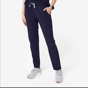 2 pairs of Medium Figs Loreto Navy scrub pants